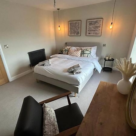 Caernarfon Modern Townhouse Snowdonia Villa ภายนอก รูปภาพ