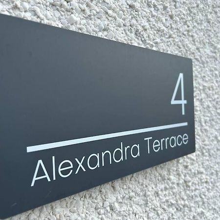 Caernarfon Modern Townhouse Snowdonia Villa ภายนอก รูปภาพ