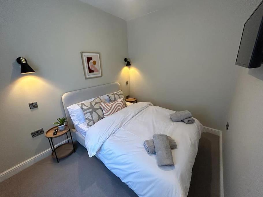 Caernarfon Modern Townhouse Snowdonia Villa ภายนอก รูปภาพ